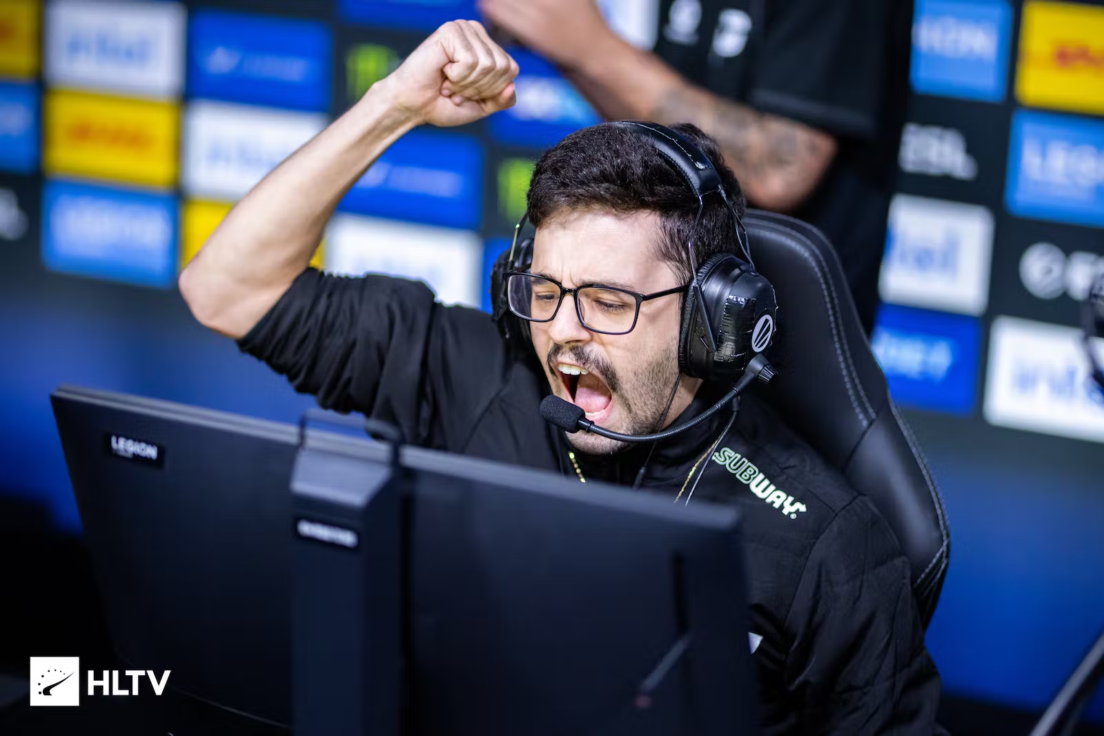 歲月如歌，寶刀未老，活力不減——?dú)q月靜好中的堅(jiān)韌人生-一競(jìng)技官網(wǎng)